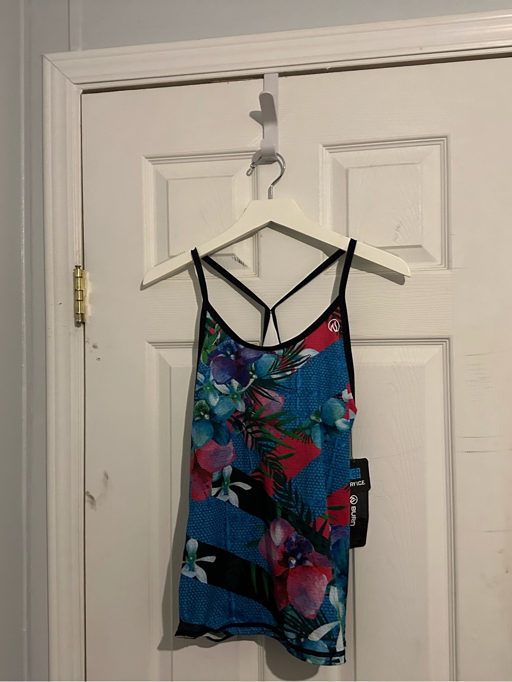 NWT Inknburn Floral Strappy Tank Top in Blue and Pink size L